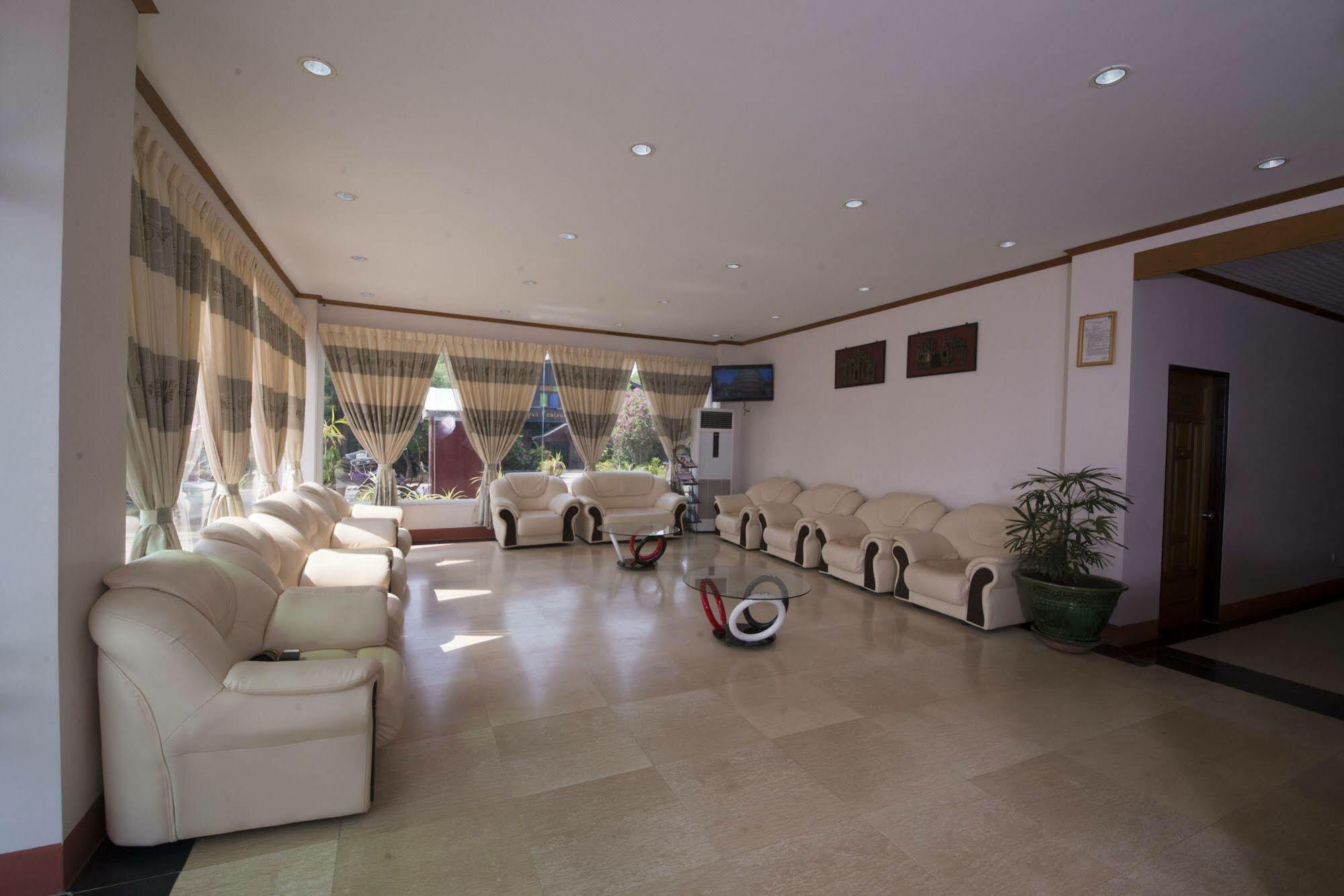 Shwe Poe Eain Hotel New Bagan Ngoại thất bức ảnh